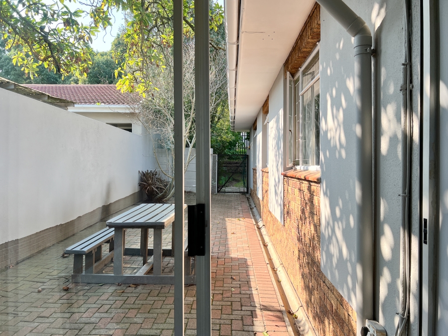4 Bedroom Property for Sale in Kenridge Western Cape